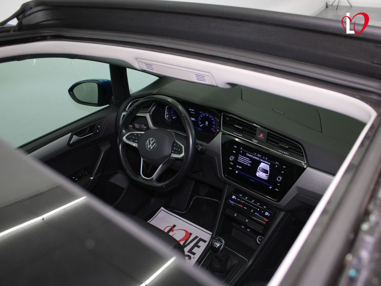 Volkswagen Touran Advance 2.0 TDI 90kW (122CV) - Foto 9