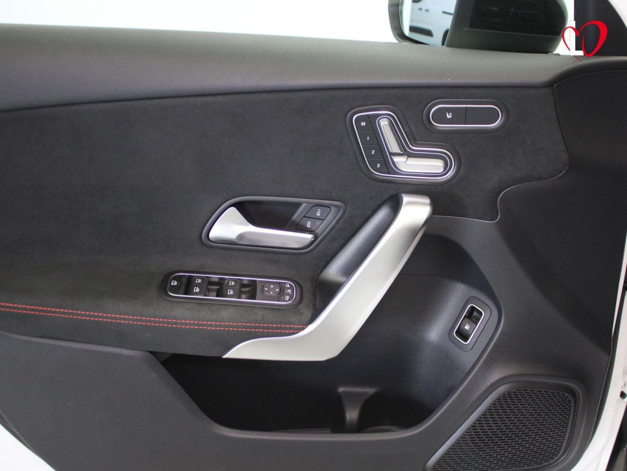 Mercedes Clase A A 250 e AMG - Foto 22