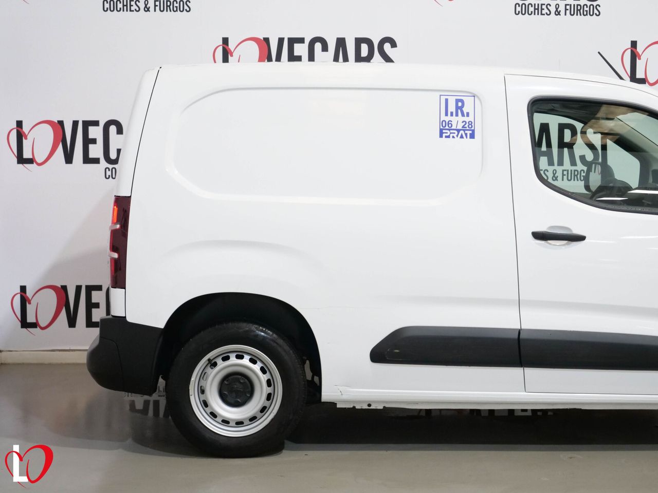 Peugeot Partner BlueHDI PRO STANDARD ISOTERMO 75 - Foto 3