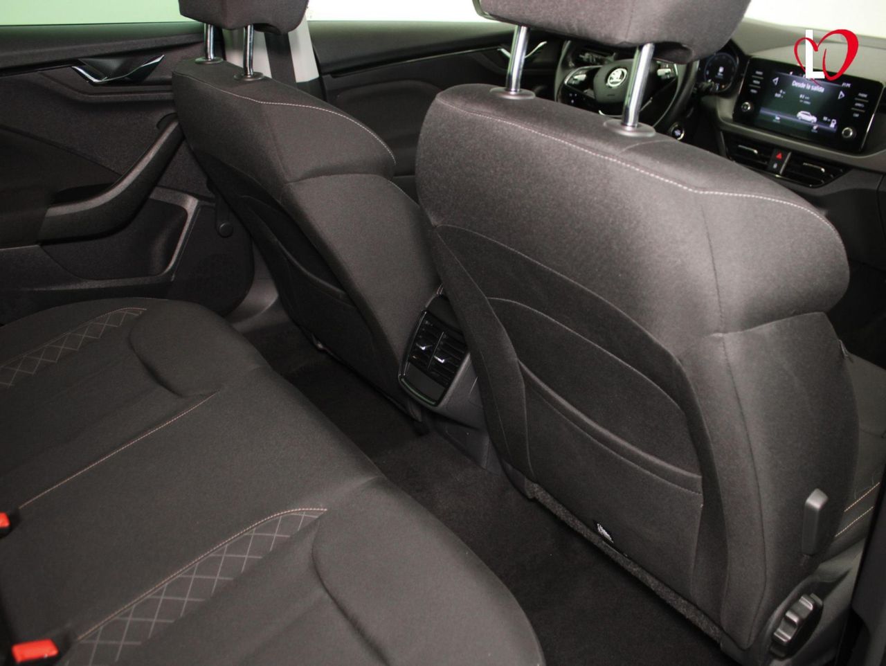 Skoda Scala 1.0 TSI 70 KW (95 CV) Emotion - Foto 35