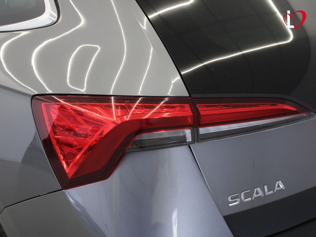 Skoda Scala 1.0 TSI 70 KW (95 CV) Emotion - Foto 50