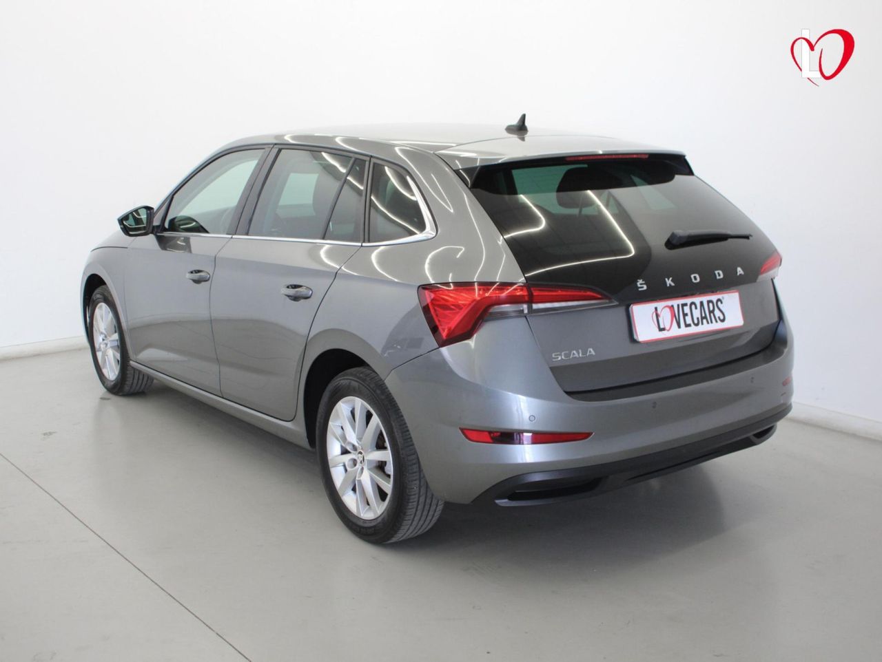 Skoda Scala 1.0 TSI 70 KW (95 CV) Emotion - Foto 5