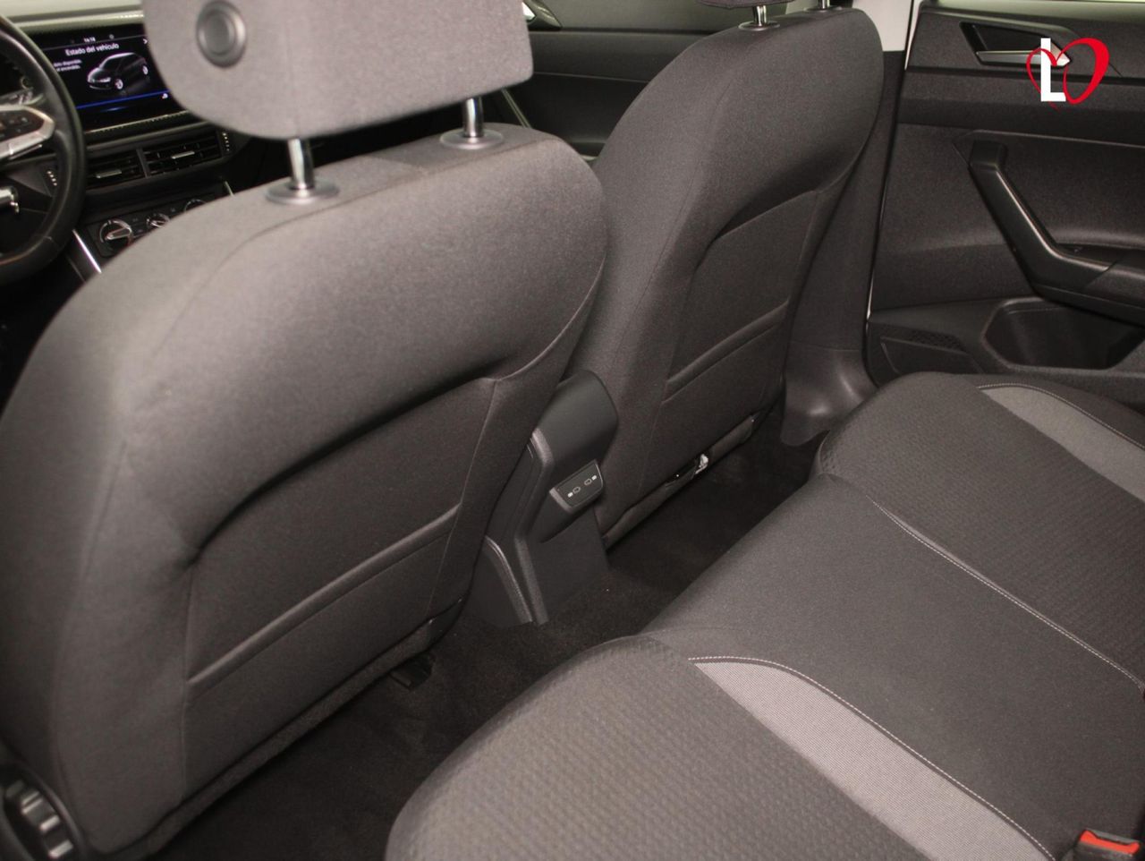 Volkswagen Polo Life 1.0 TSI 70kW (95CV) - Foto 32