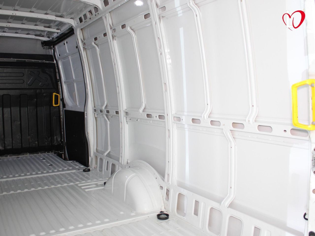 Iveco Daily 2.3 TD FG. 35S LARGA 16M3 156 - Foto 31
