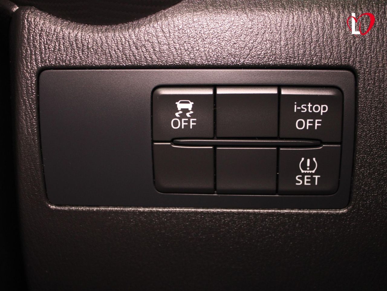 Mazda 2 1.5 SKYACTIV CENTER LINE - Foto 20