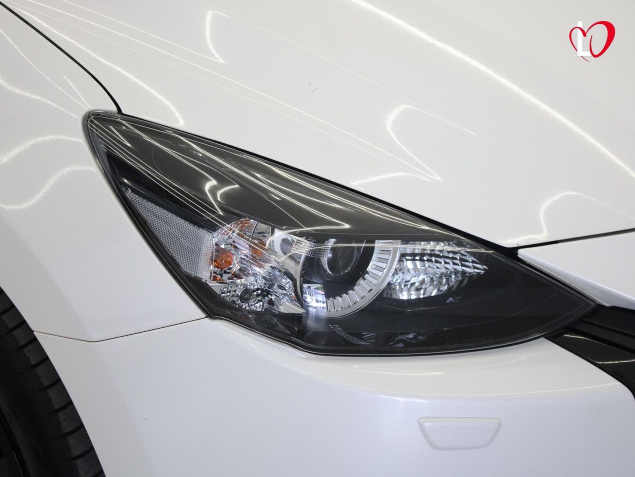 Mazda 2 1.5 SKYACTIV CENTER LINE - Foto 14