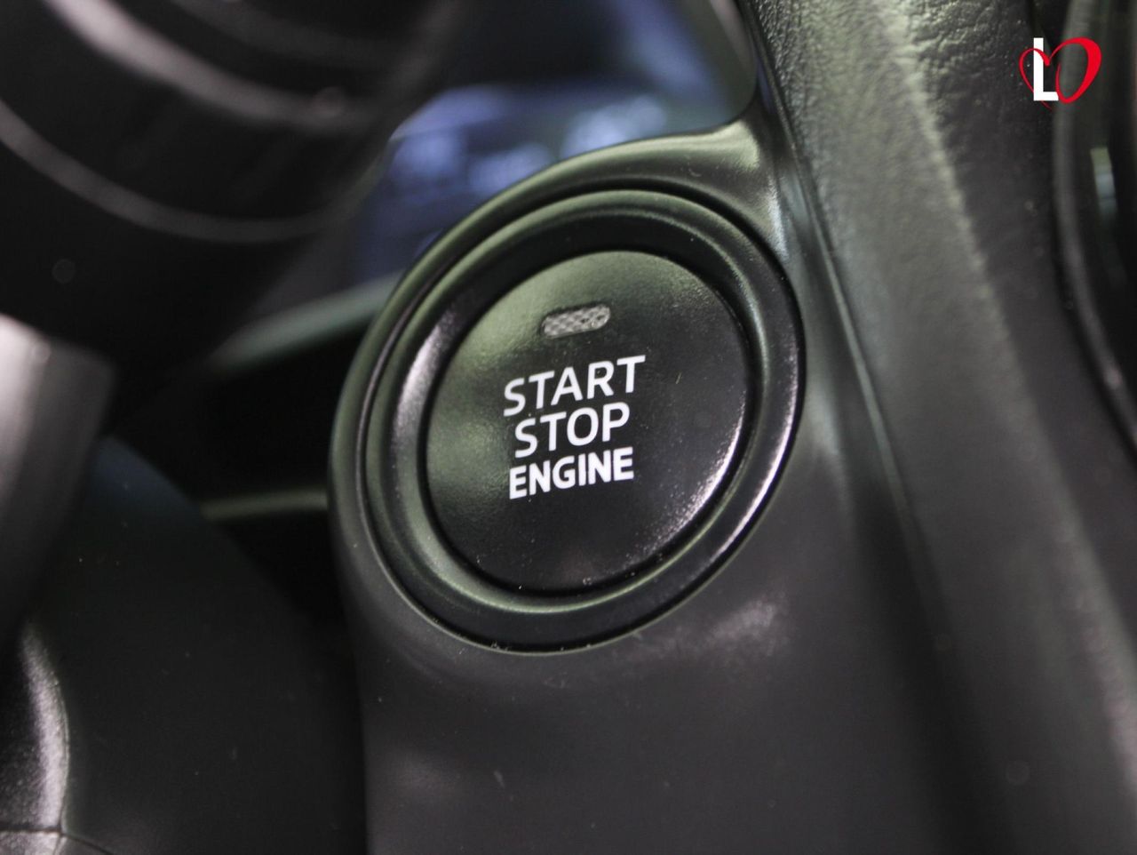 Mazda 2 1.5 SKYACTIV CENTER LINE - Foto 10