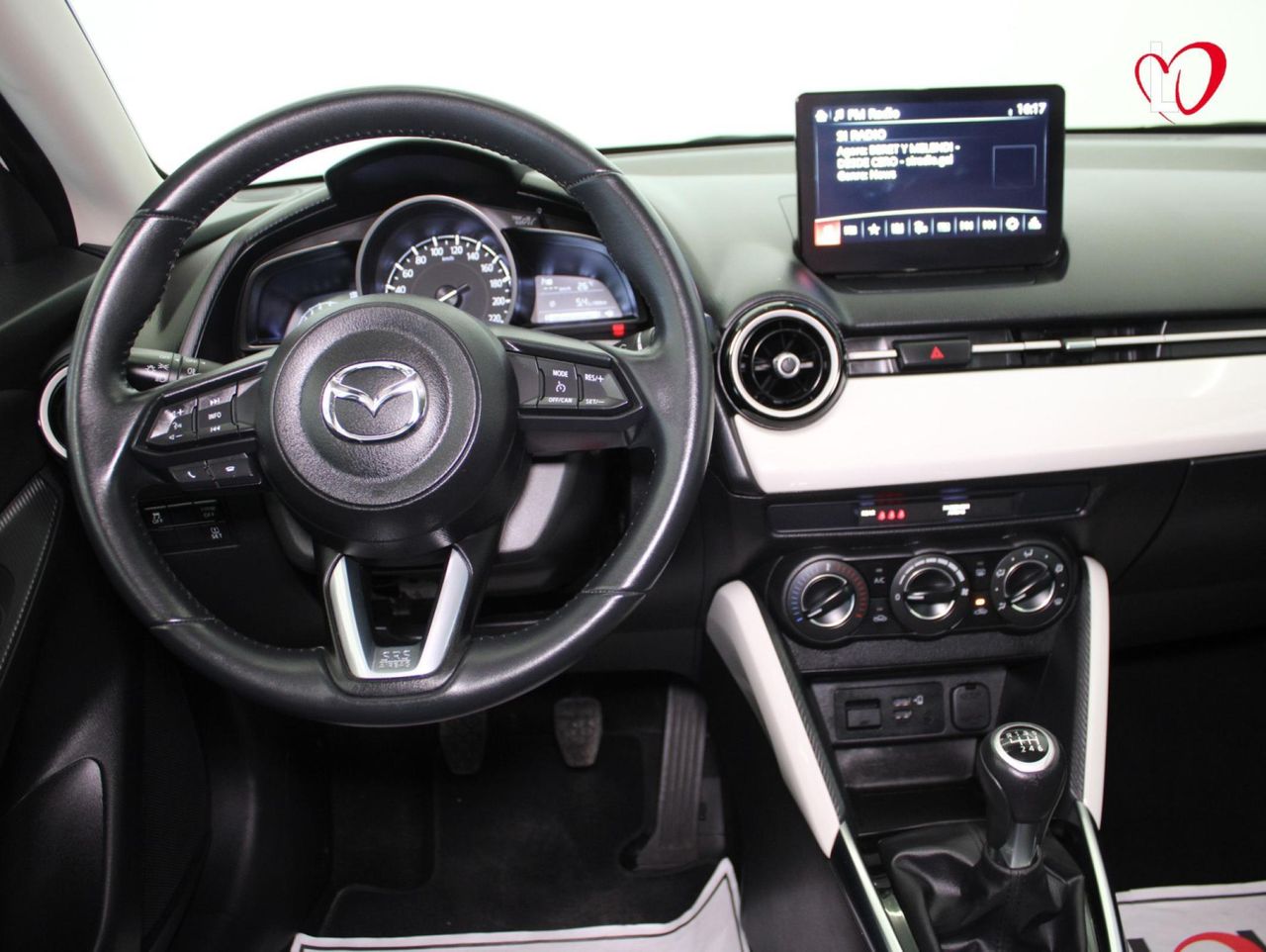 Mazda 2 1.5 SKYACTIV CENTER LINE - Foto 19