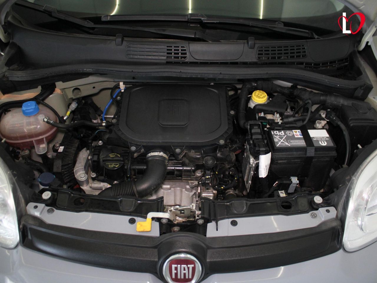 Fiat Panda City Life Hybrid 1.0 Gse 51kw (70CV) - Foto 11