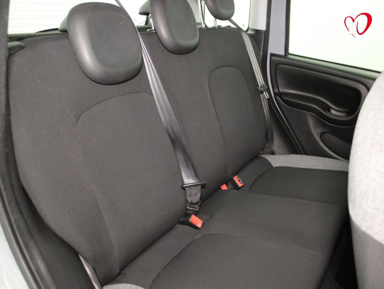 Fiat Panda City Life Hybrid 1.0 Gse 51kw (70CV) - Foto 26