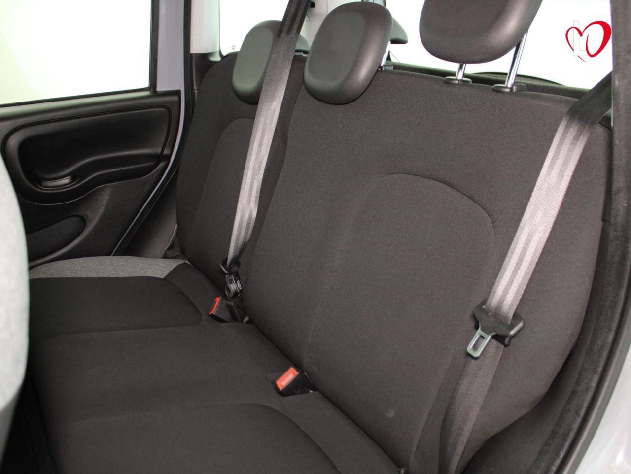 Fiat Panda City Life Hybrid 1.0 Gse 51kw (70CV) - Foto 28