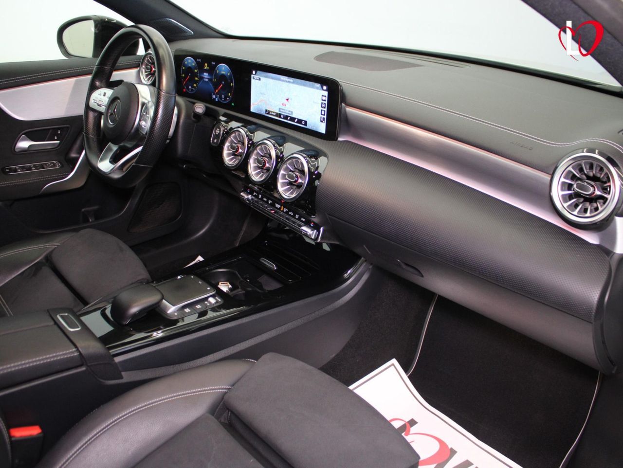 Mercedes Clase A A 200 d AMG LINE - Foto 39