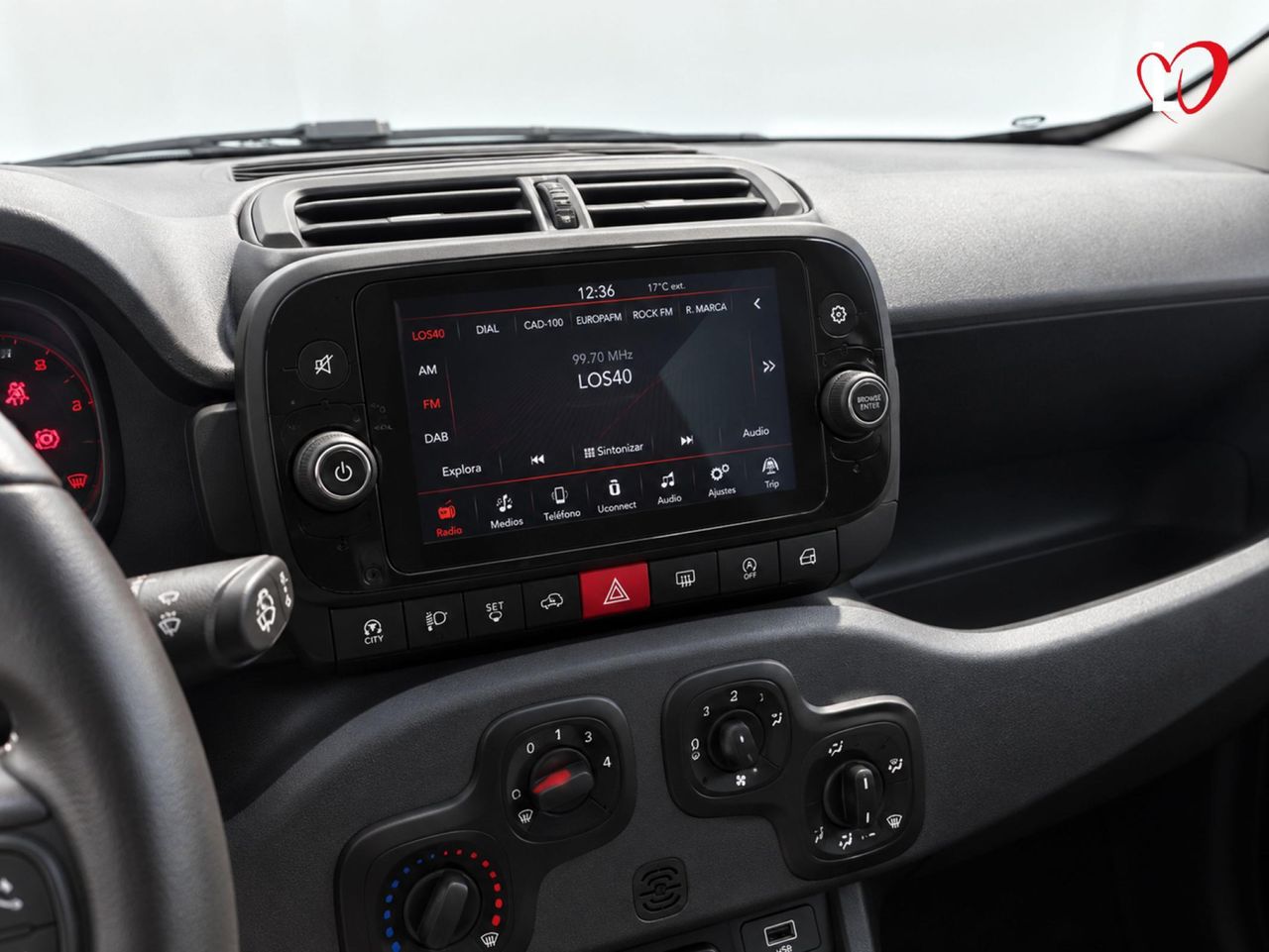 Fiat Panda 1.0 HYBRID RED 70 - Foto 6