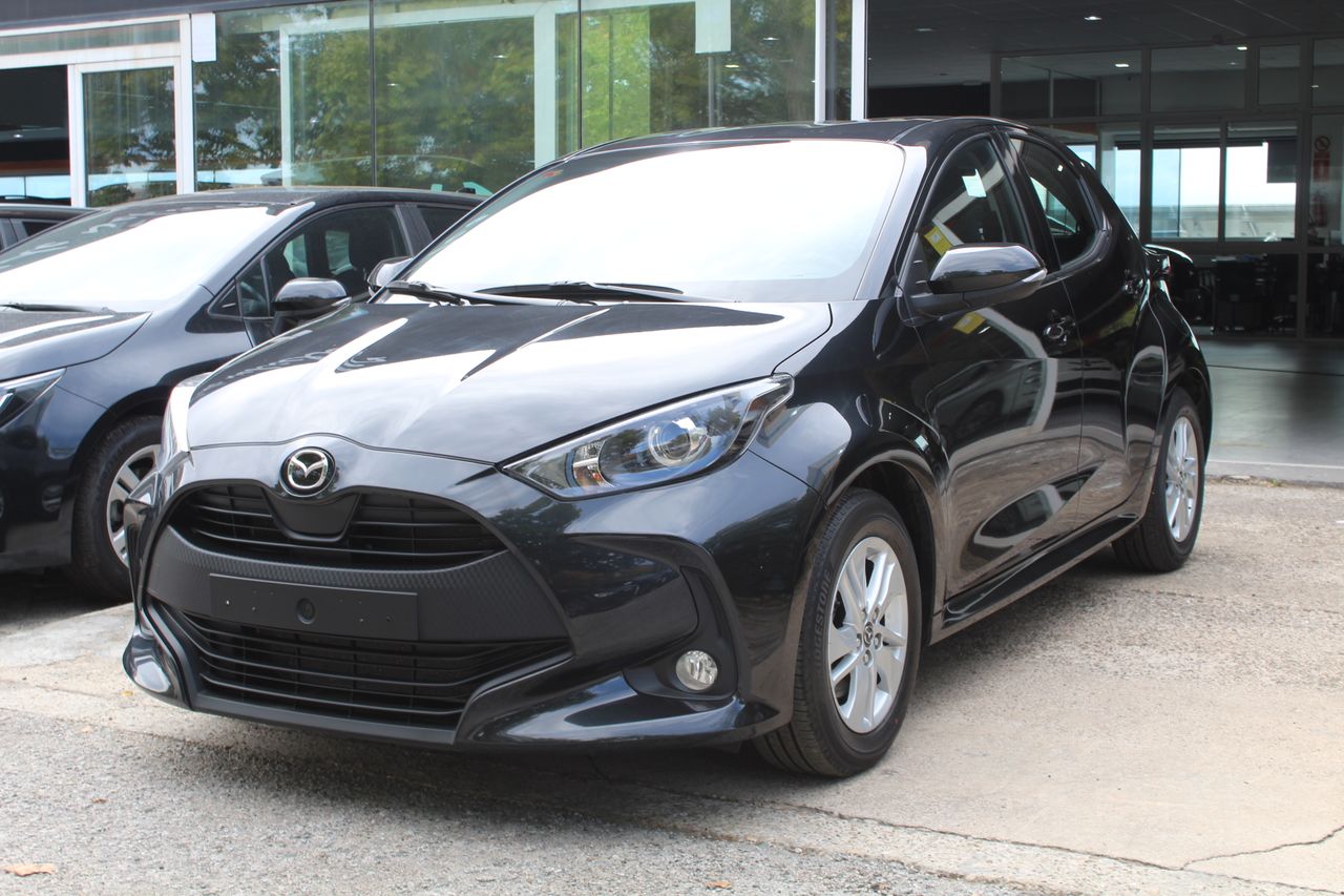 toyota yaris 2023 /