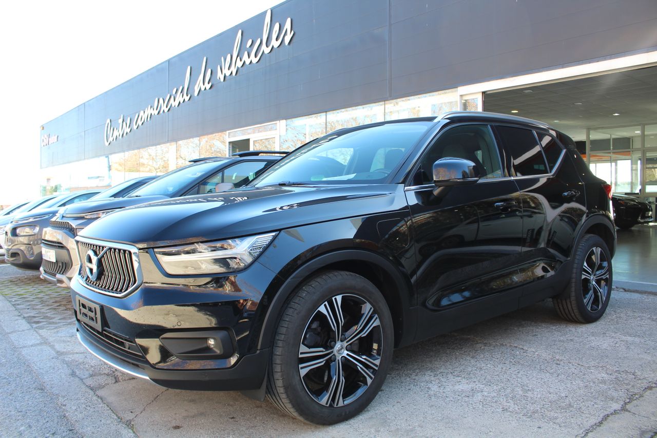 volvo xc40 2021 /