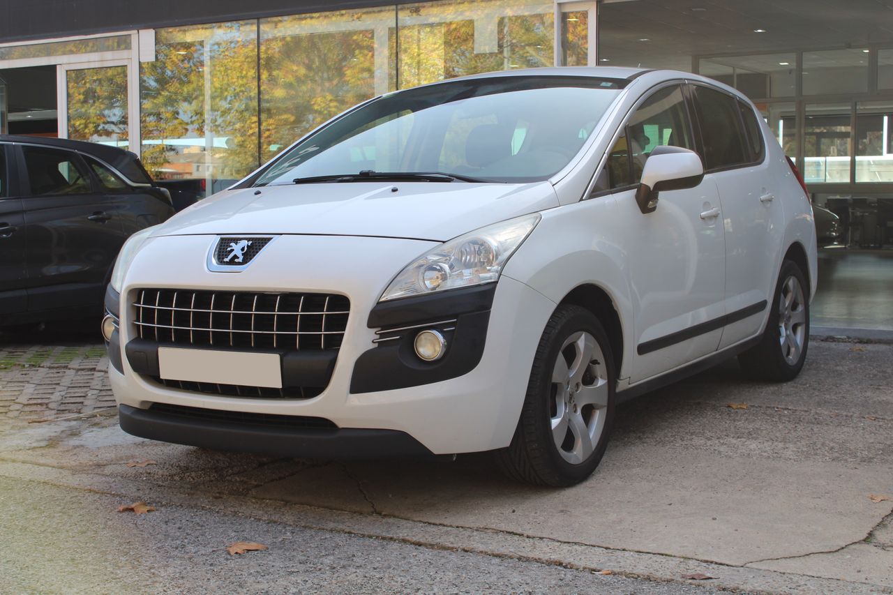 peugeot 3008 2010 /