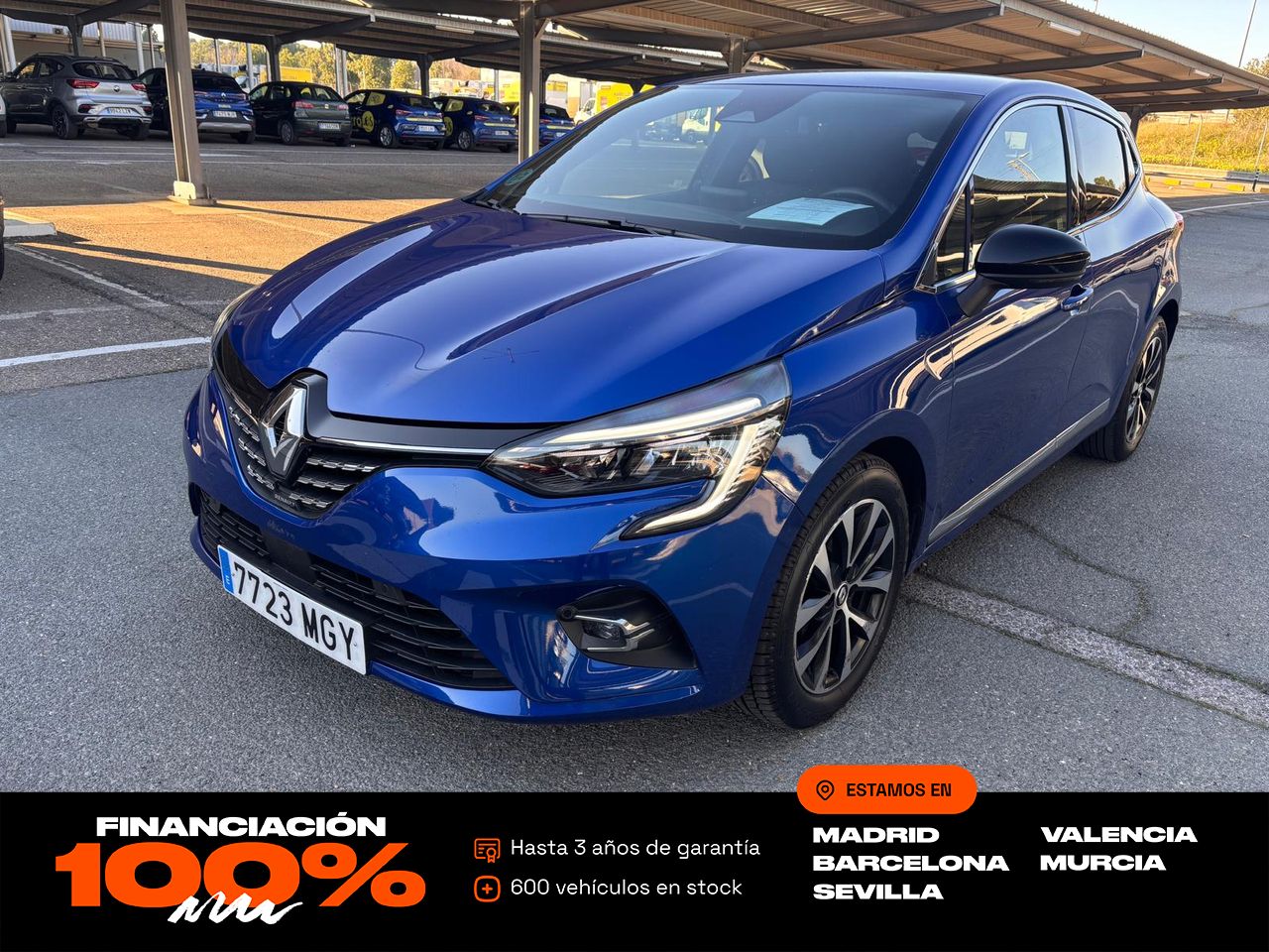 renault clio 2023 /