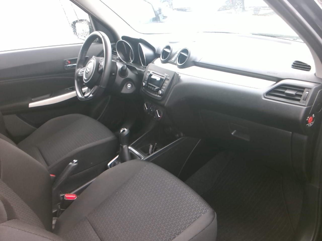 suzuki swift 2023 / foto grande (3)