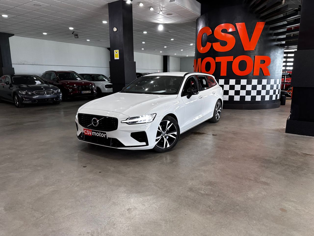 volvo v60 2021 / foto grande (2)