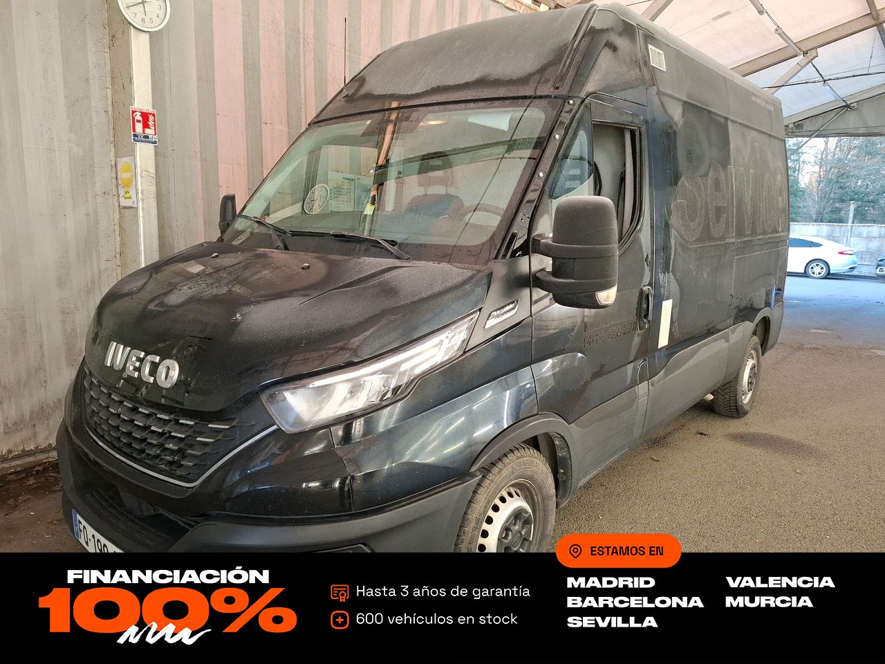 Furgon 3 plazas 4 puertas  de segunda mano - iveco daily 2020 /