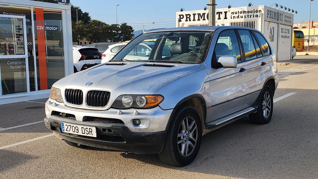 Foto bmw x5 2004 /