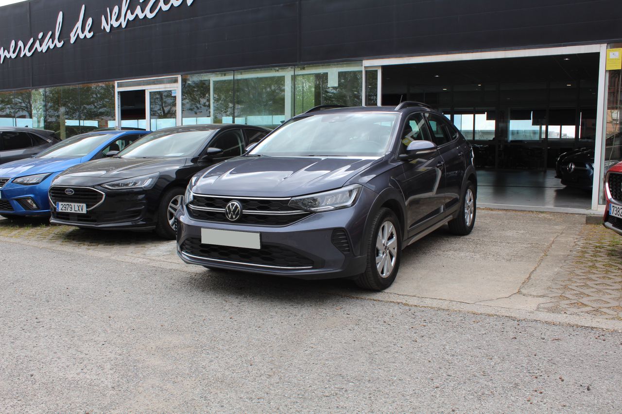 Foto volkswagen taigo 2023 /