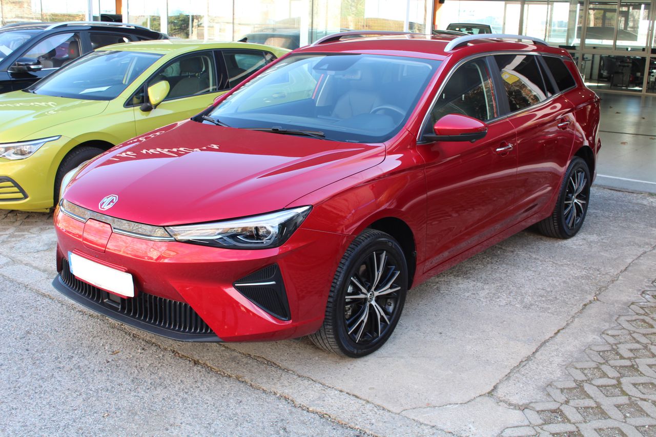 Foto mg mg5 2023 /