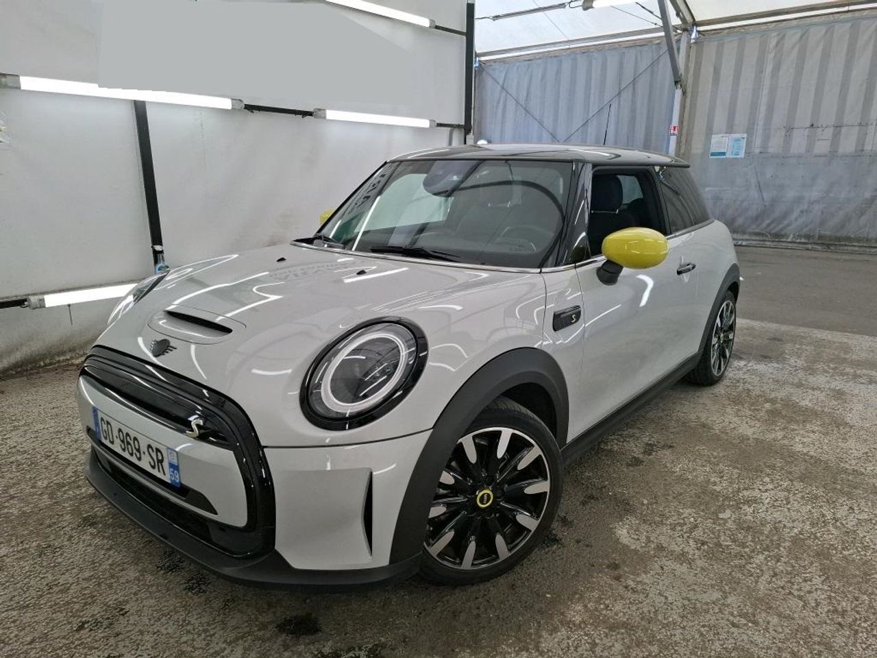 mini mini 2022 / foto grande (2)