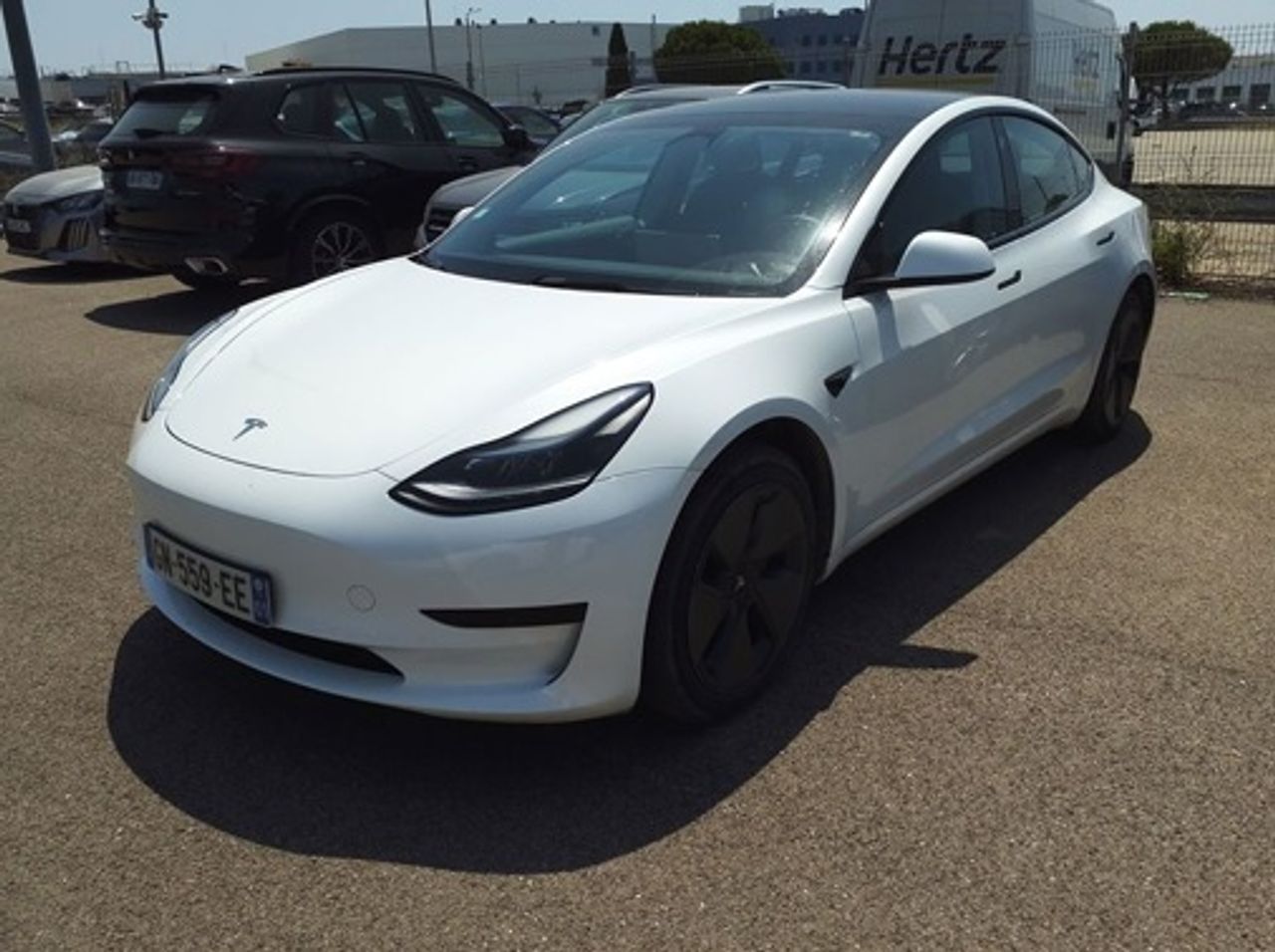 Foto tesla model 3 2023 /