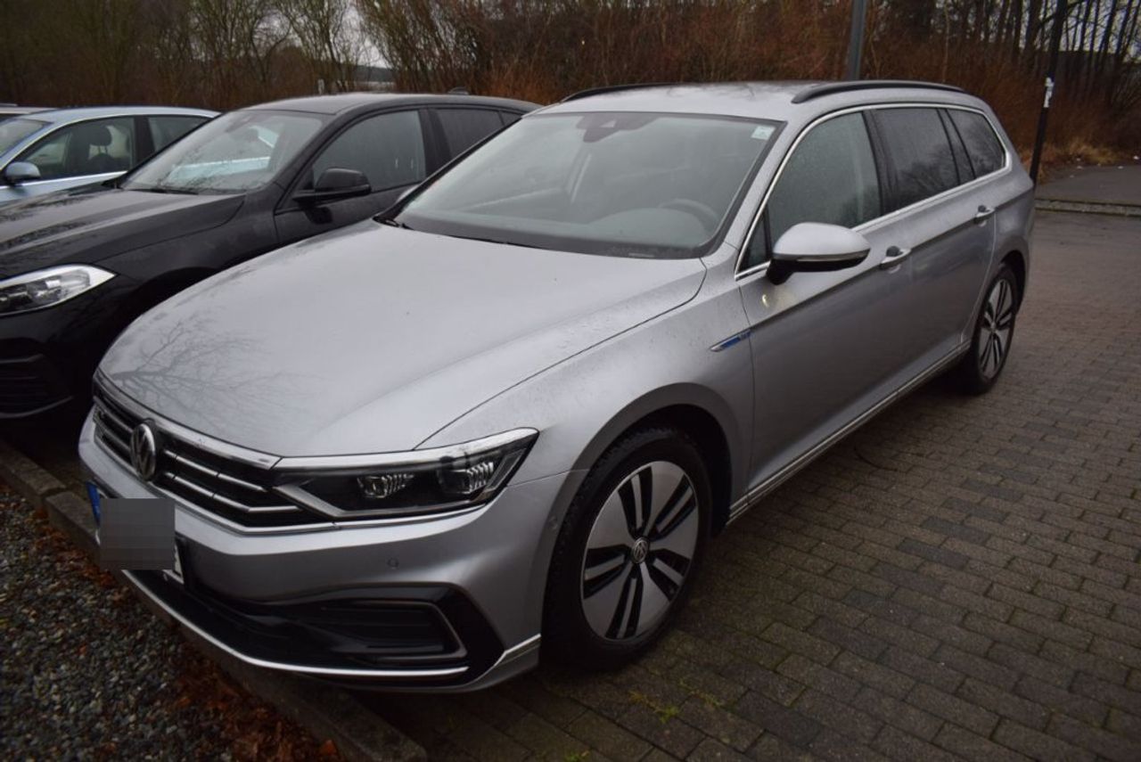 volkswagen passat 2020 /