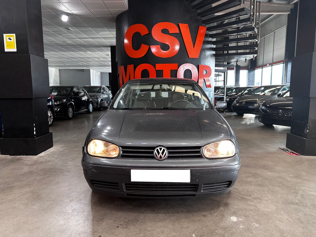 volkswagen golf 2000 / foto grande (3)