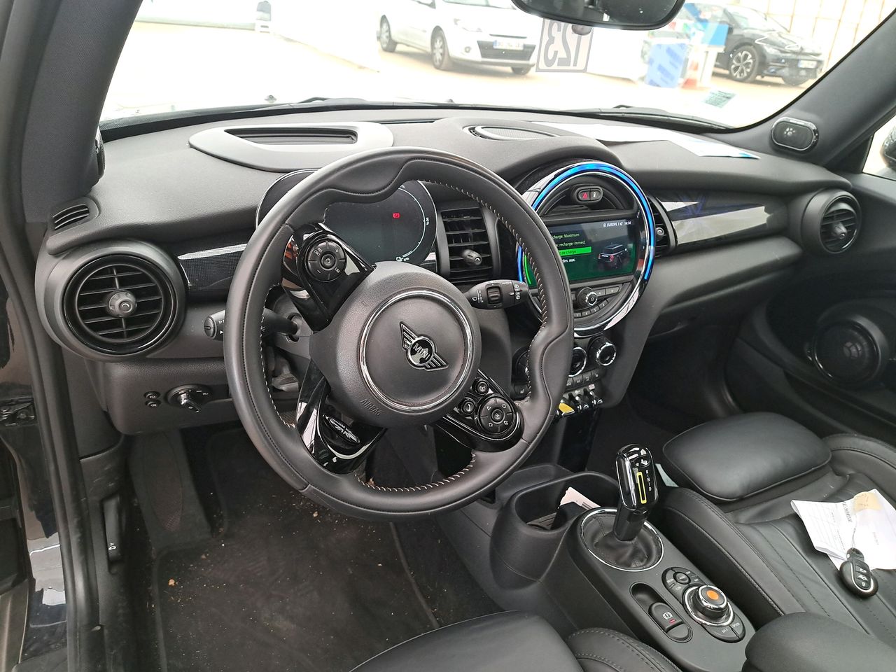 mini mini 2021 / foto grande (3)