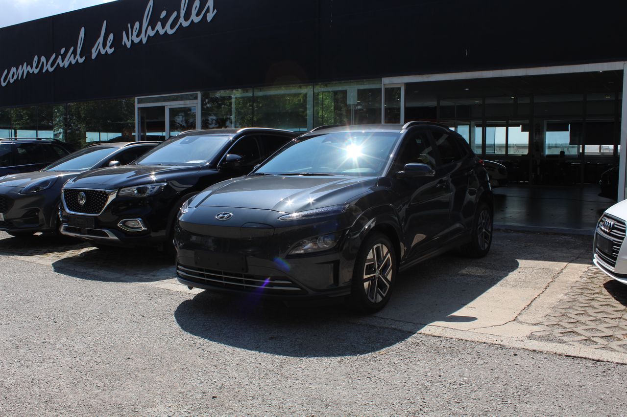 hyundai kona 2022 /
