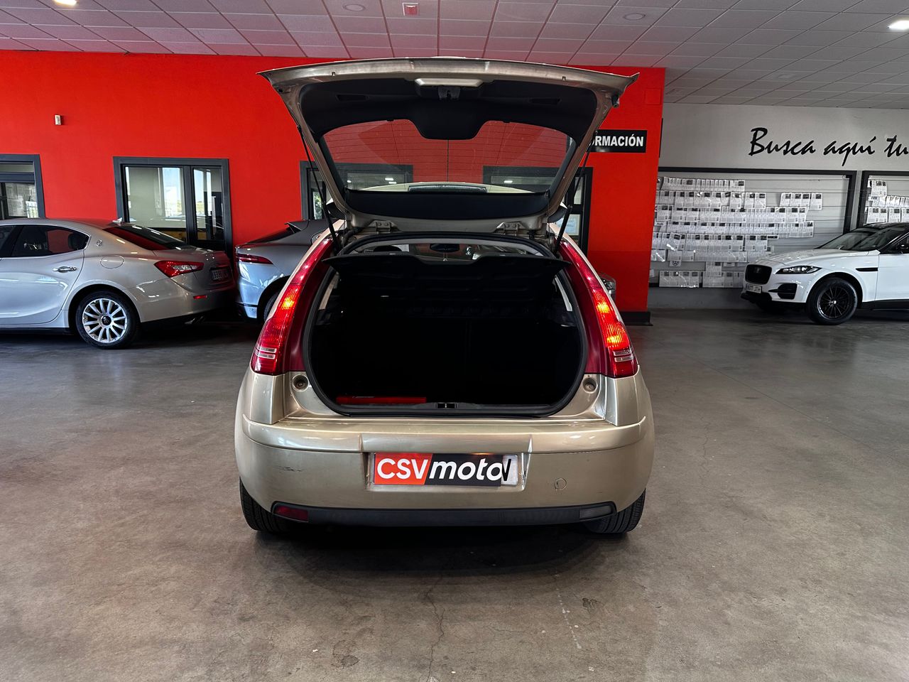 Citroën C4 1.6 HDi 92 Collection - Foto 9