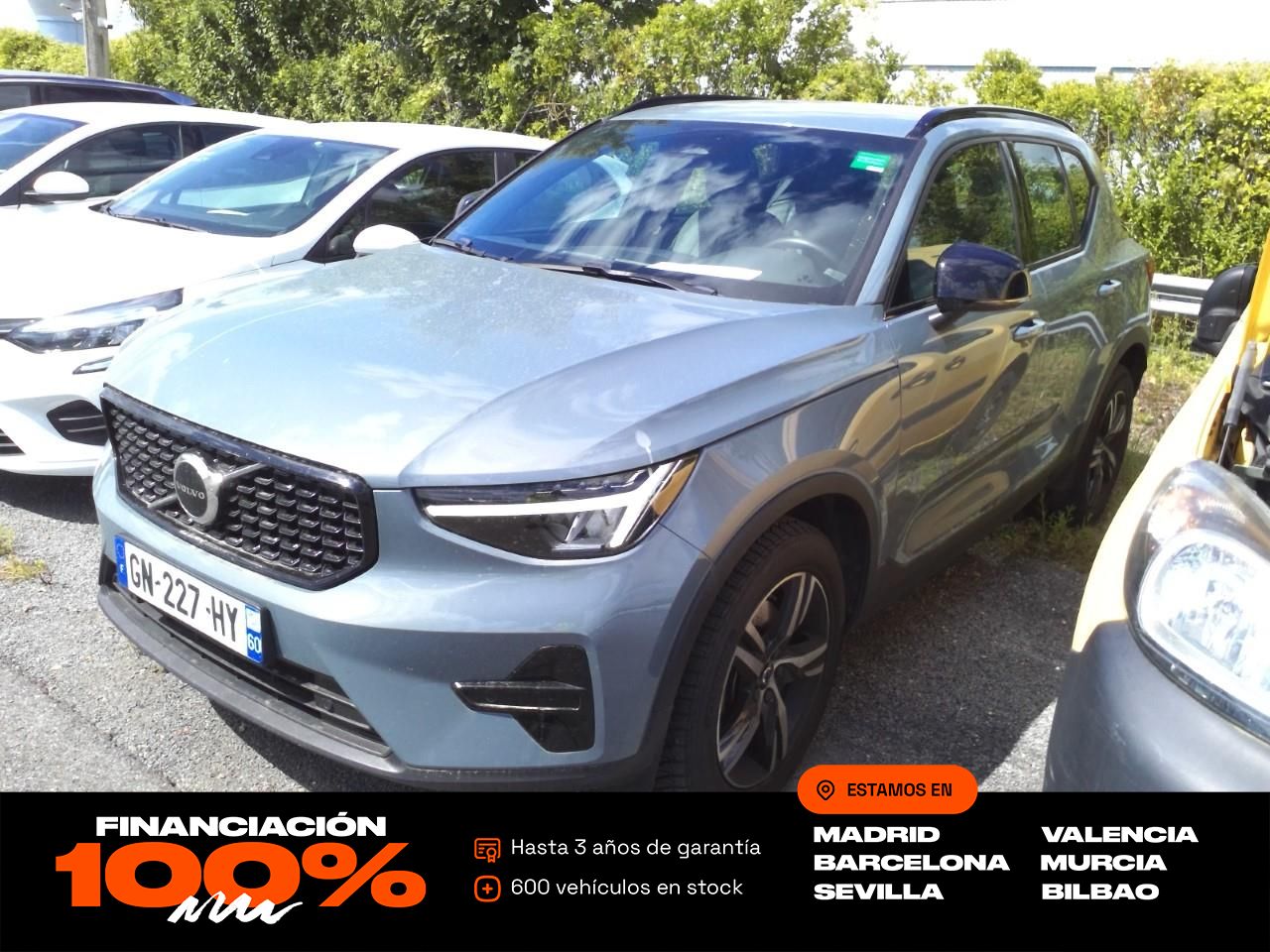 volvo xc40 2023 /