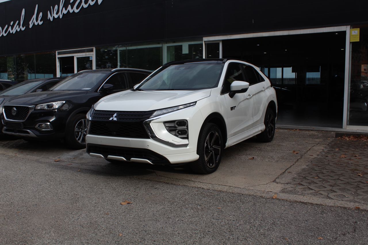 mitsubishi eclipse cross 2022 /