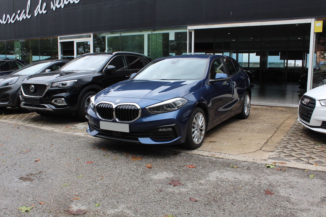 bmw serie 1 2023 /
