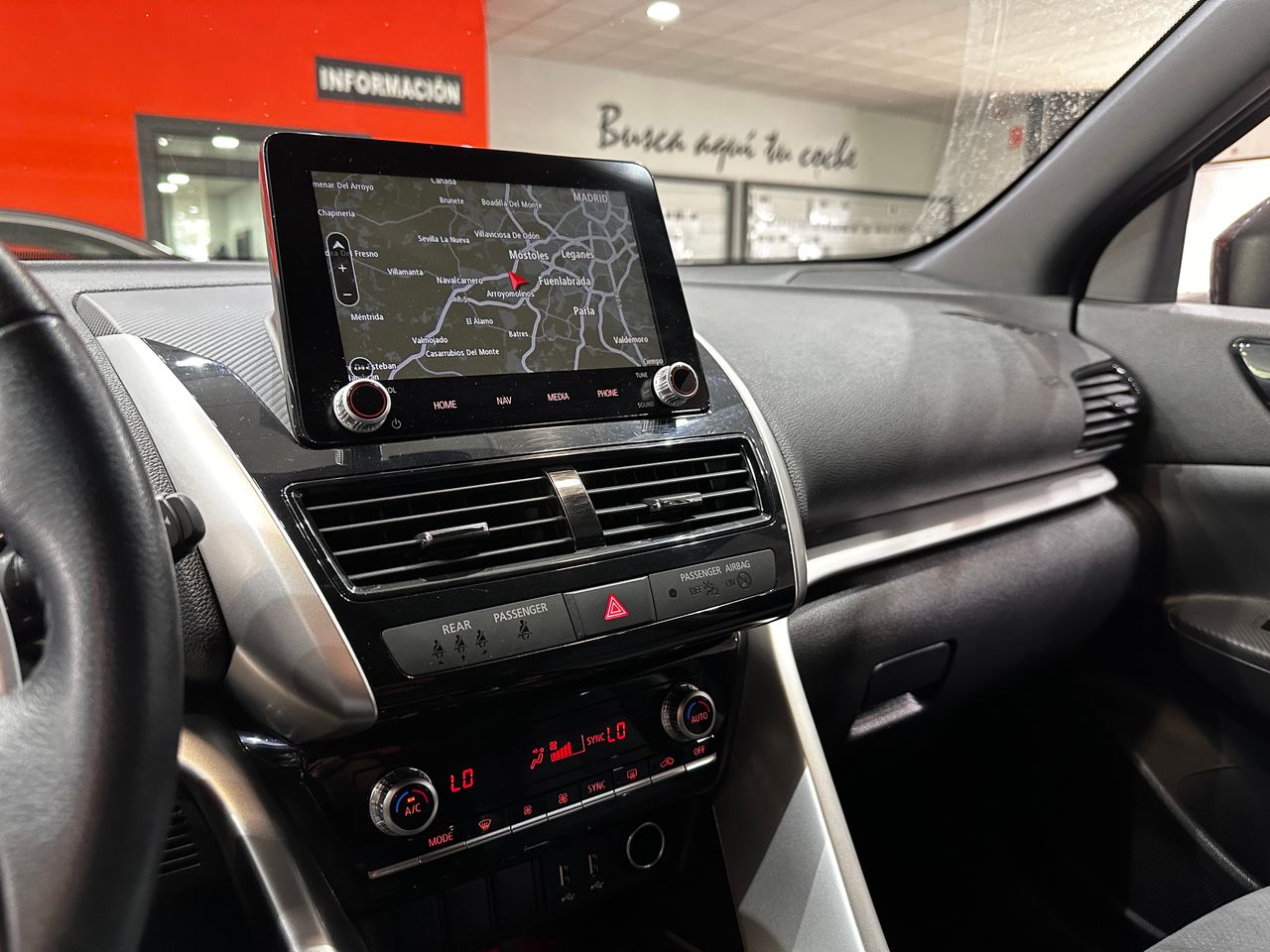 Mitsubishi Eclipse Cross 2.4 PHEV Kaiteki Auto 4WD - Foto 16