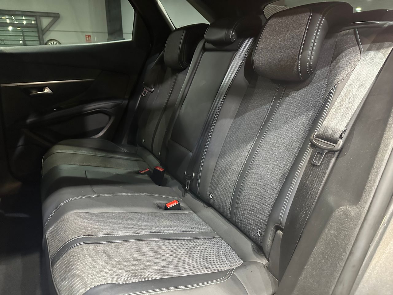 Peugeot 3008 Hybrid 225 e-EAT8 Allure Pack - Foto 10