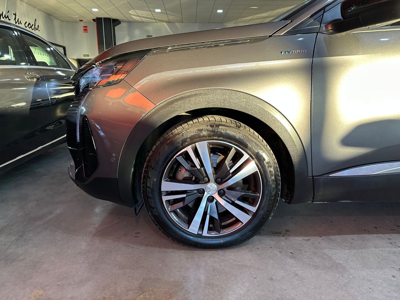 Peugeot 3008 Hybrid 225 e-EAT8 Allure Pack - Foto 28