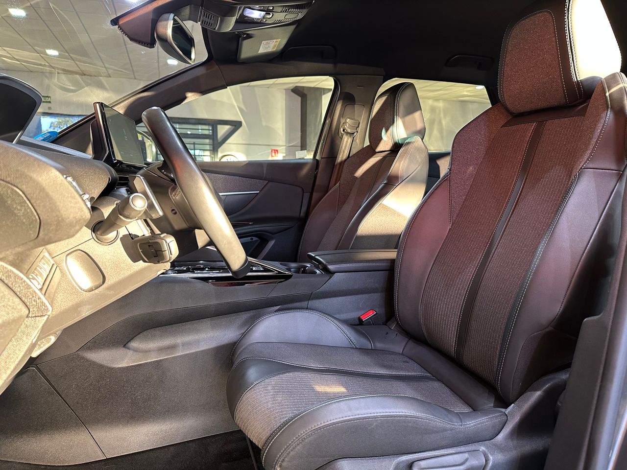 Peugeot 3008 Hybrid 225 e-EAT8 Allure Pack - Foto 11