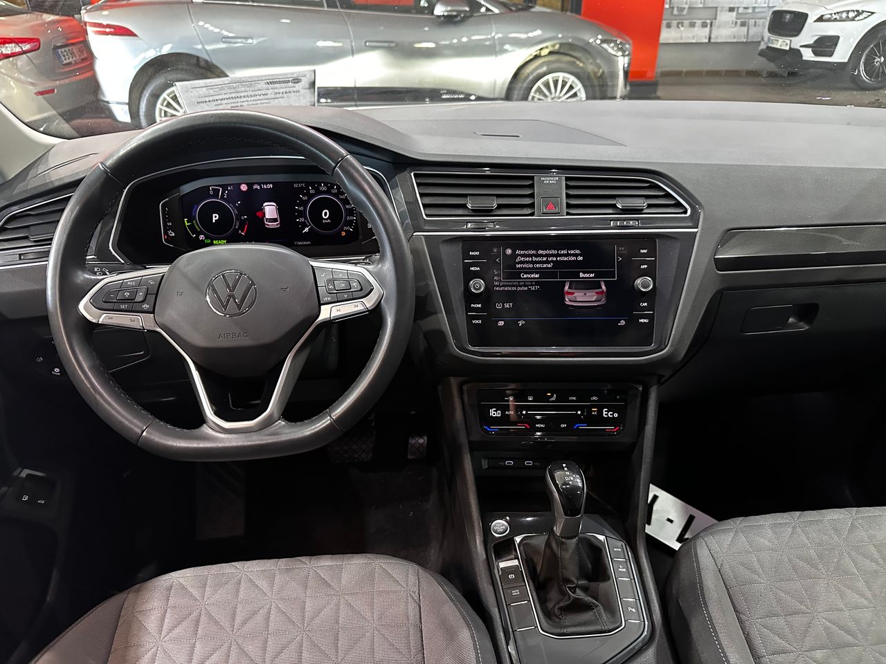 Volkswagen Tiguan Life 1.4 TSI eHybrid 180kW (245CV) DSG - Foto 13