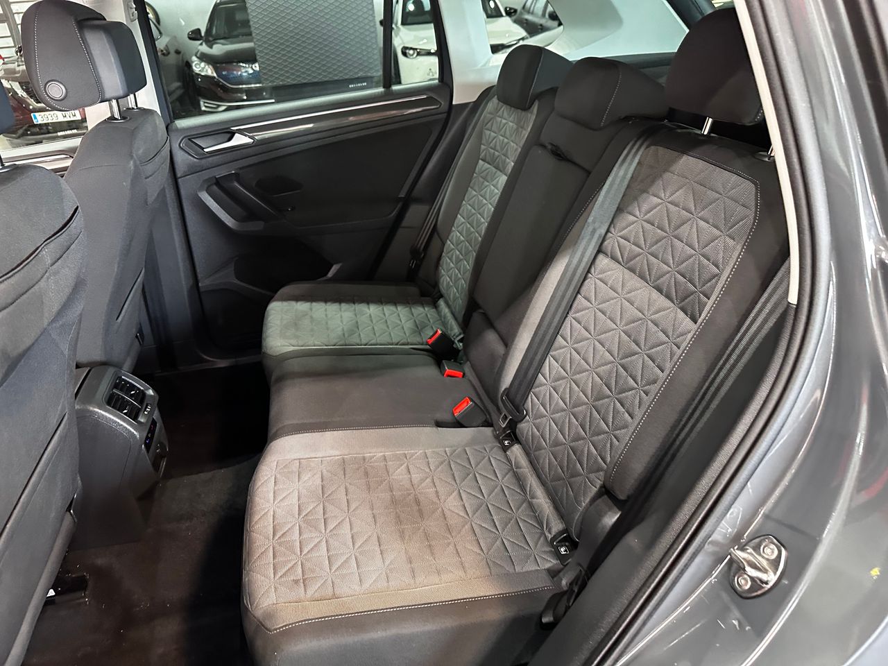 Volkswagen Tiguan Life 1.4 TSI eHybrid 180kW (245CV) DSG - Foto 12