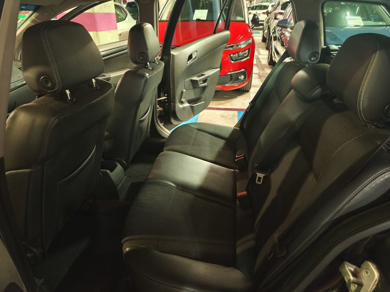 Opel Astra 1.9 CDTi Enjoy 120 CV SW - Foto 8