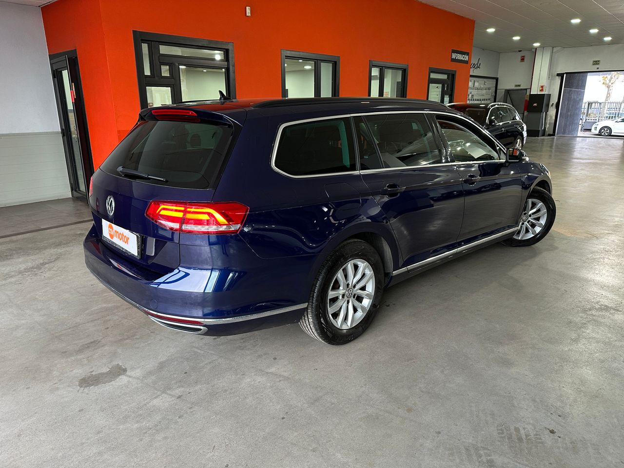 Volkswagen Passat Sport 2.0 TDI 140kW (190CV) DSG Variant - Foto 7