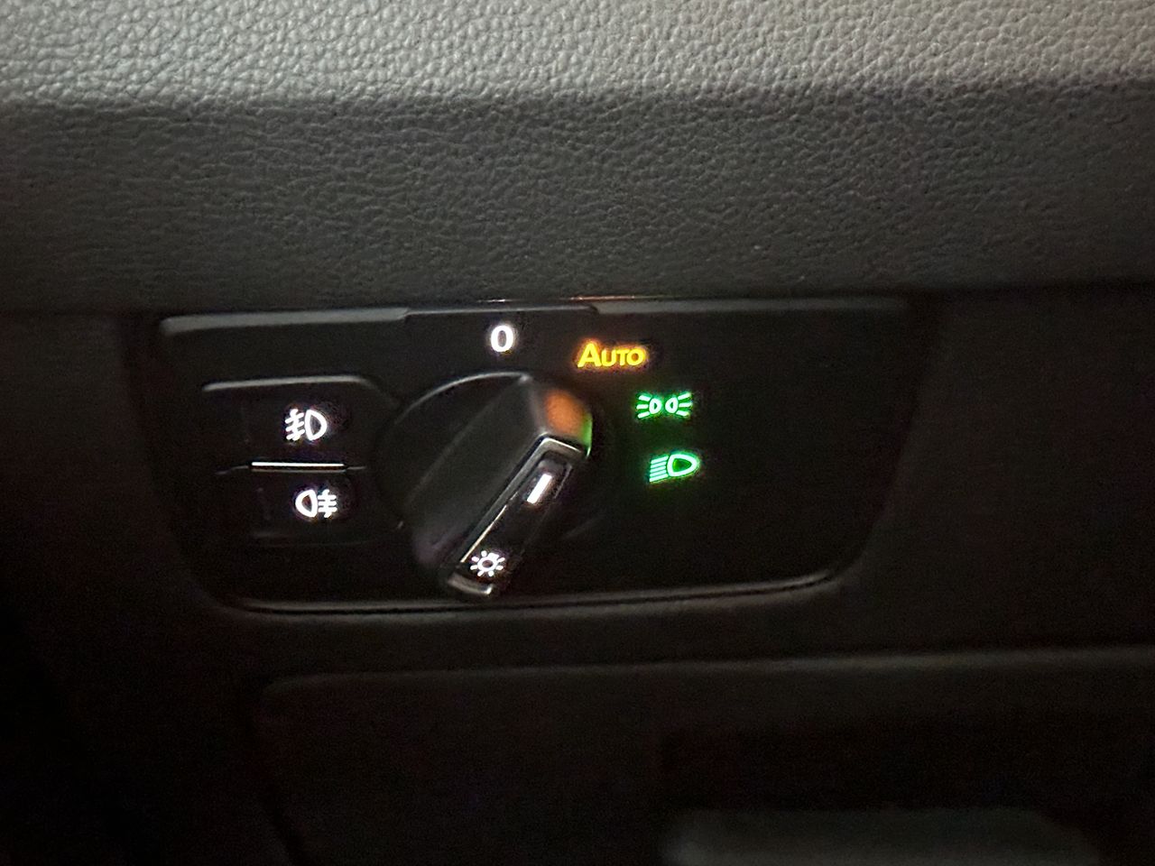 Volkswagen Passat Sport 2.0 TDI 140kW (190CV) DSG Variant - Foto 19