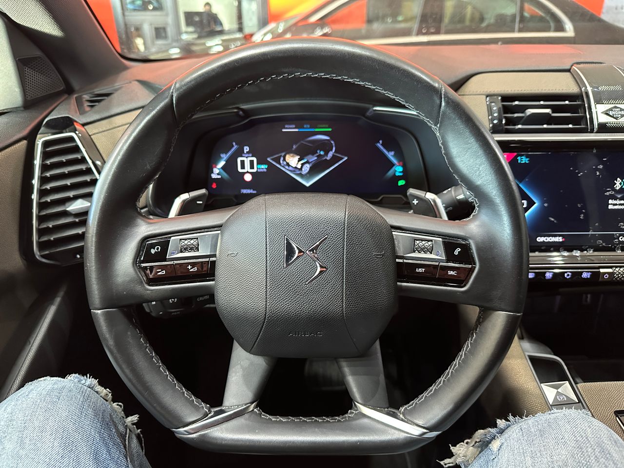 DS DS 7 1.6 E-Tense 300 PERF. LINE + Auto 4WD - Foto 16