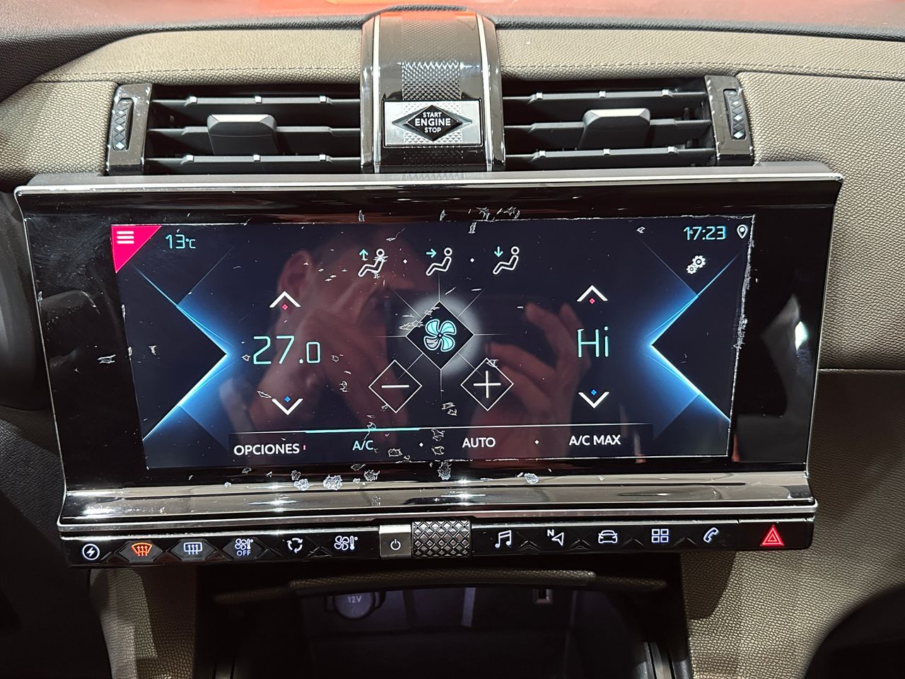 DS DS 7 1.6 E-Tense 300 PERF. LINE + Auto 4WD - Foto 21