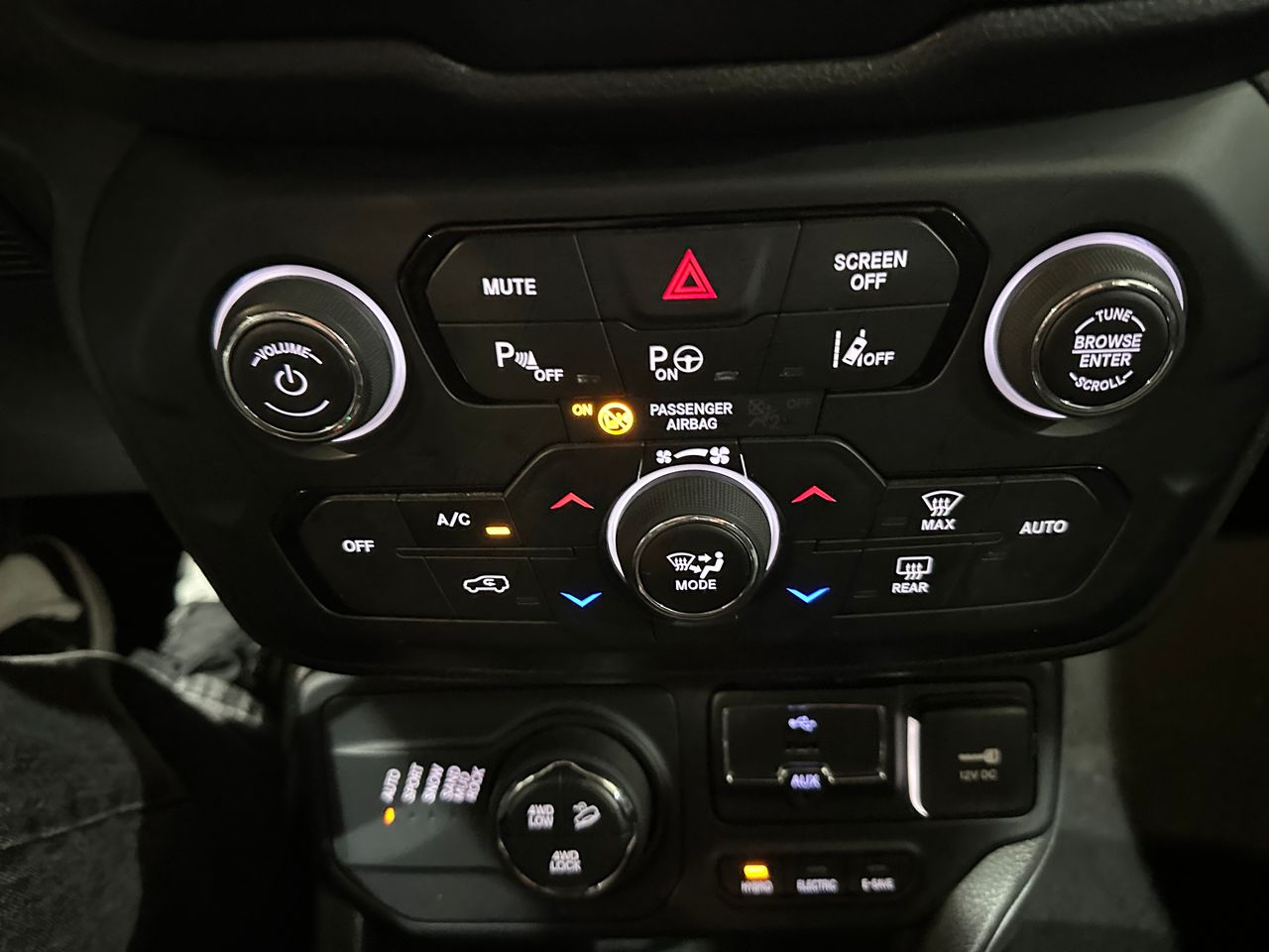 Jeep Renegade Trailhawk 1.3 PHEV 177kW (240CV) AT AWD - Foto 23