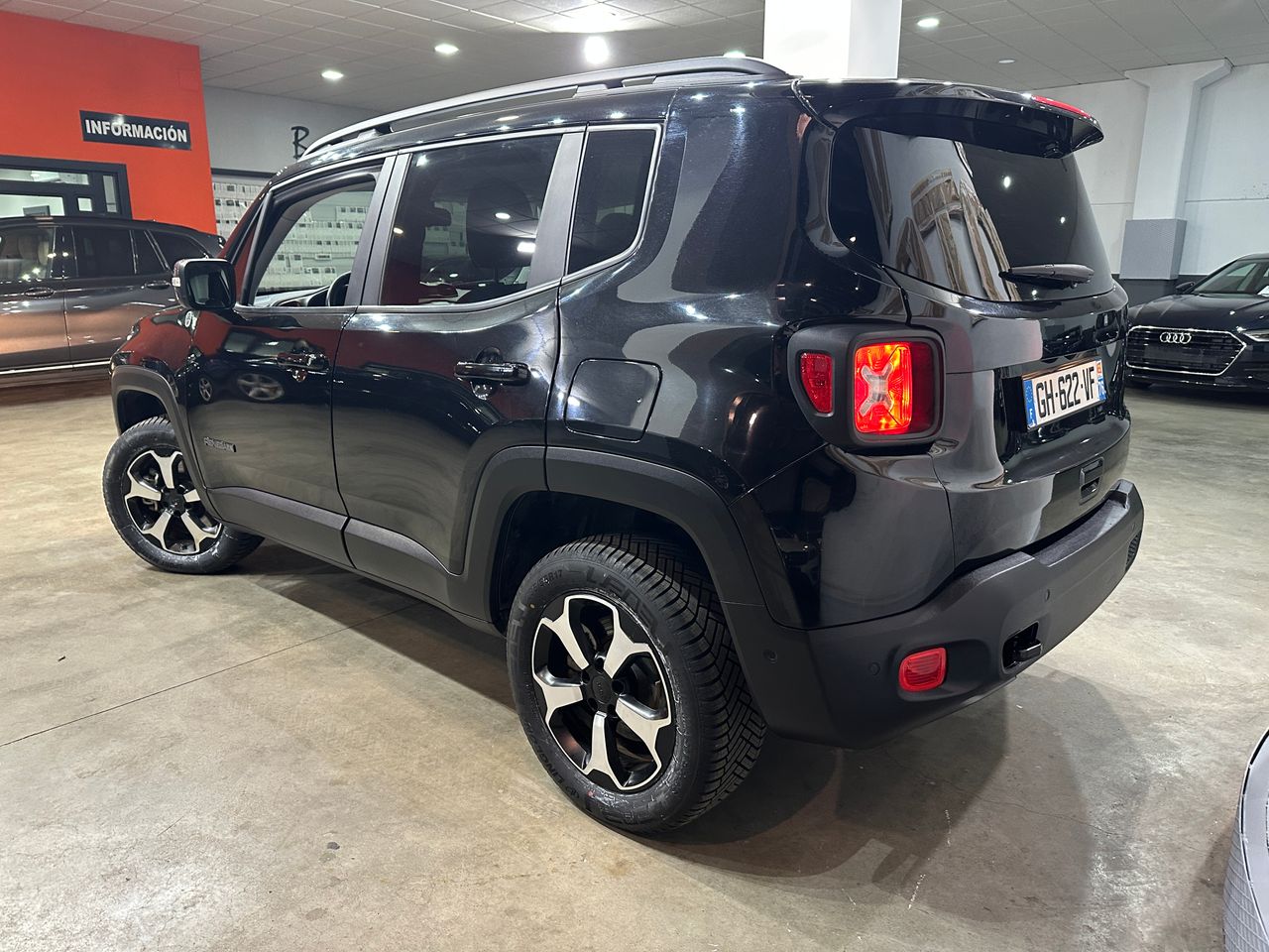 Jeep Renegade Trailhawk 1.3 PHEV 177kW (240CV) AT AWD - Foto 6